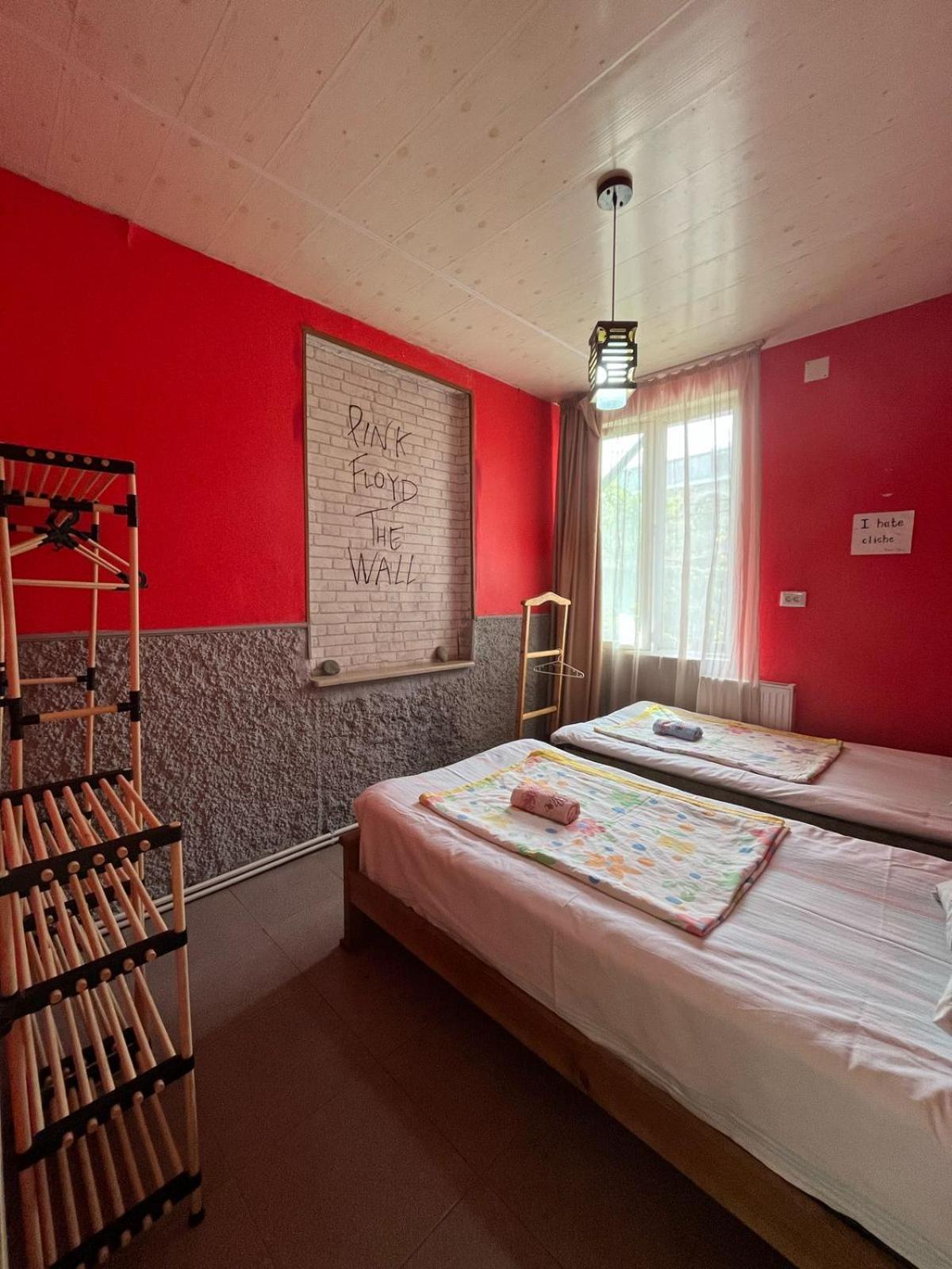 Guest House Barbi Batumi Exterior photo